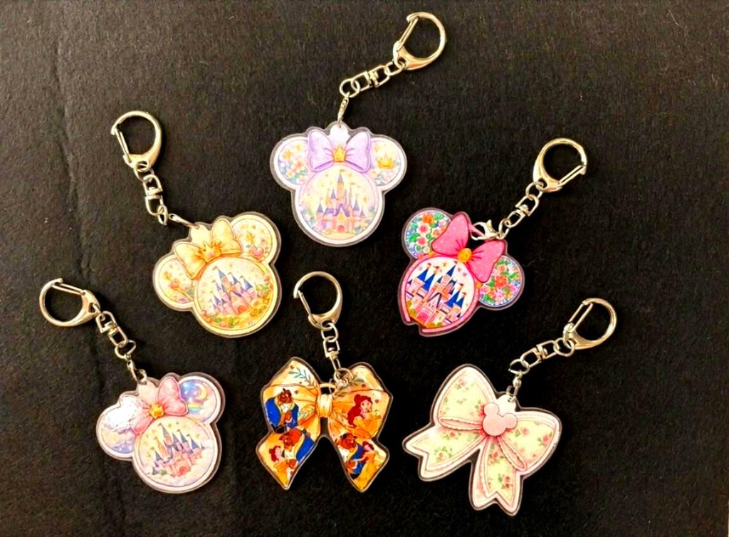 Golden Kingdom Pocket Charm