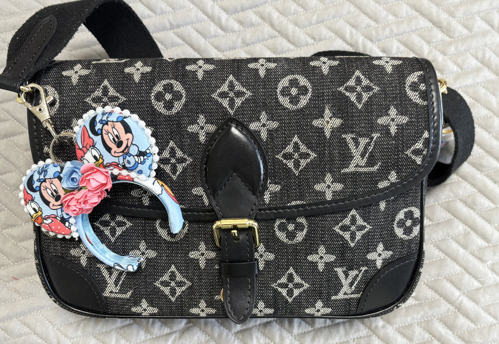 Besties Forever Mini Ear Keychain & Bag Charm