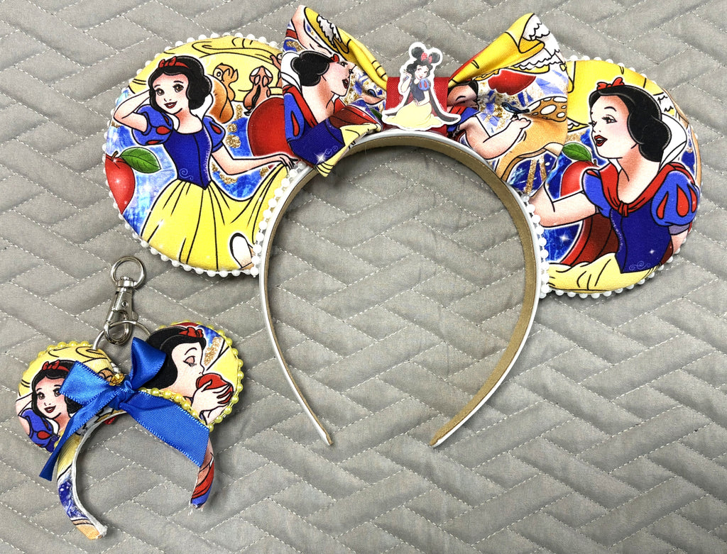 Dreaming Princess Mini Ear Keychain & Bag Charm (Copy)