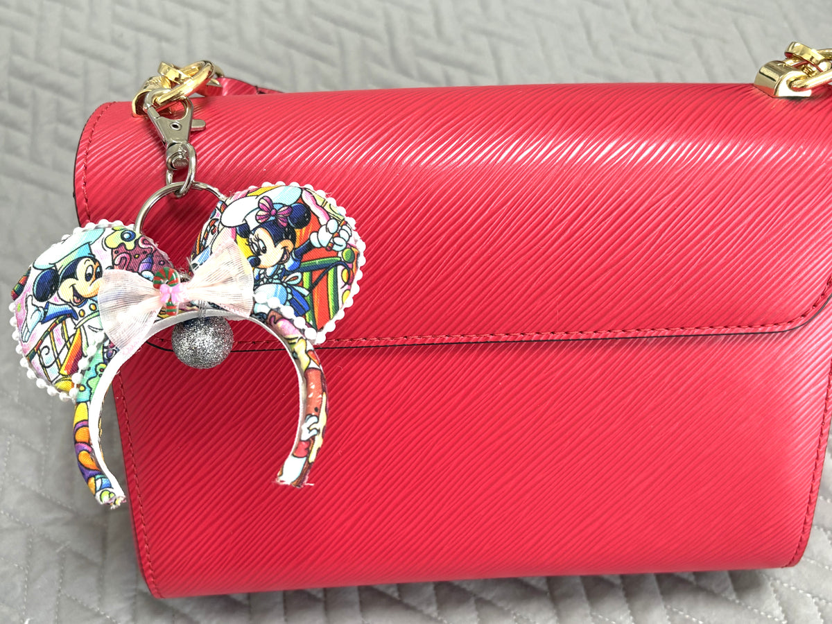 Sweet Holiday Wishes Mini Ear Keychain & Bag Charm